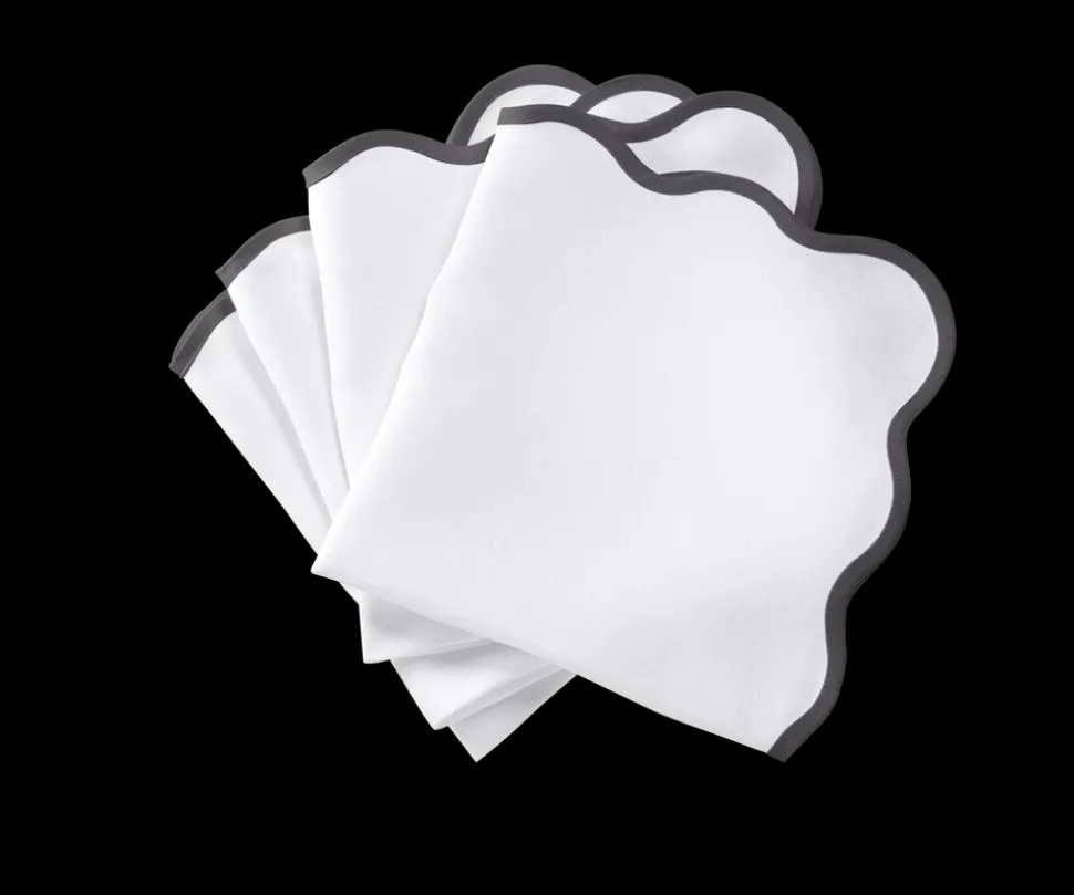 Scallop Edge Napkin, Set of 4