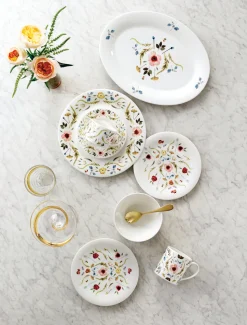 Scandinavian Floral 14" Oval Platter