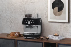 Semi-Automatic Espresso Machine EGF03 in Black