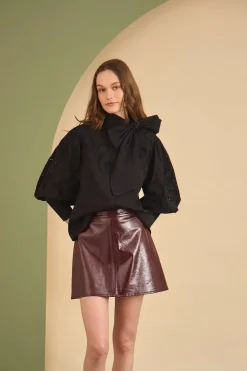 Shay Blouse in Black
