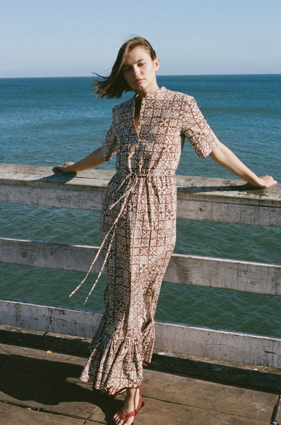 Short-Sleeve Shirt Dress in Brown with White Checkerboard