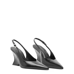 Siena Buckle Pump in Black