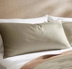 Signature Comforter Set in Oak