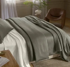 Signature Comforter Set in Juniper