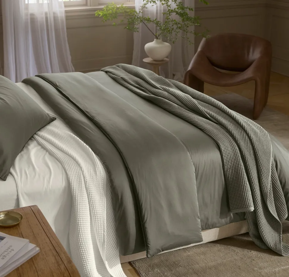 Signature Comforter Set in Juniper