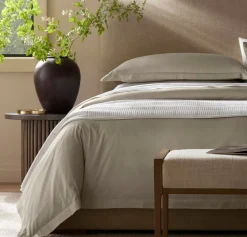 Signature Hemmed Duvet Set in Oak