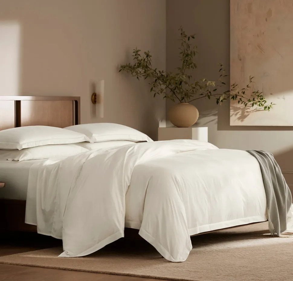 Signature Hemmed Duvet Set in Cream
