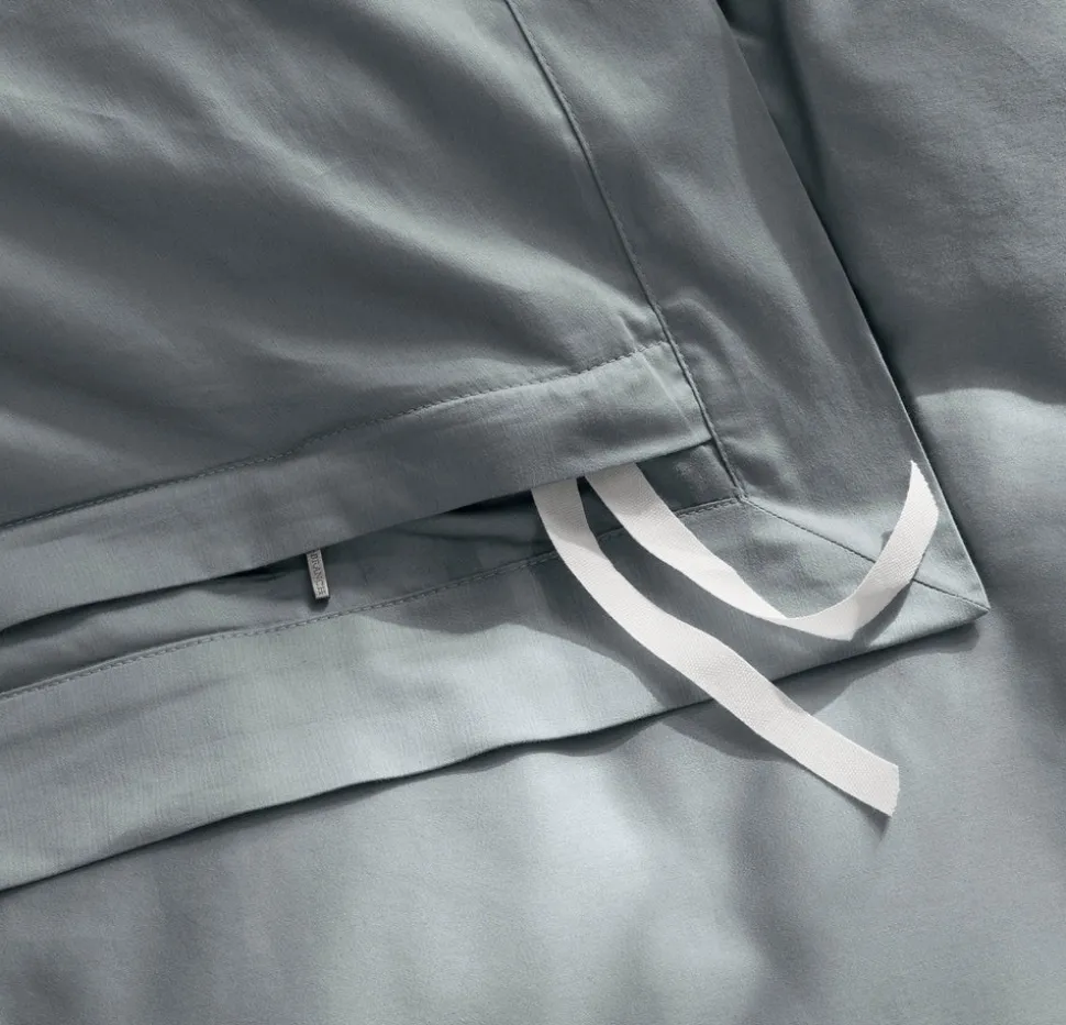 Signature Hemmed Duvet Set in Bluestone