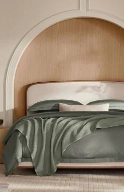 Signature Hemmed Duvet Set in Juniper