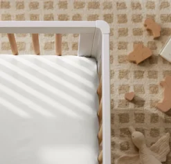Signature Hemmed Fitted Crib Sheet in White