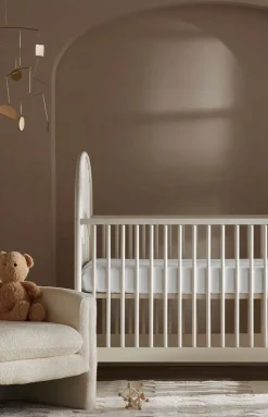 Signature Hemmed Fitted Crib Sheet in Mist