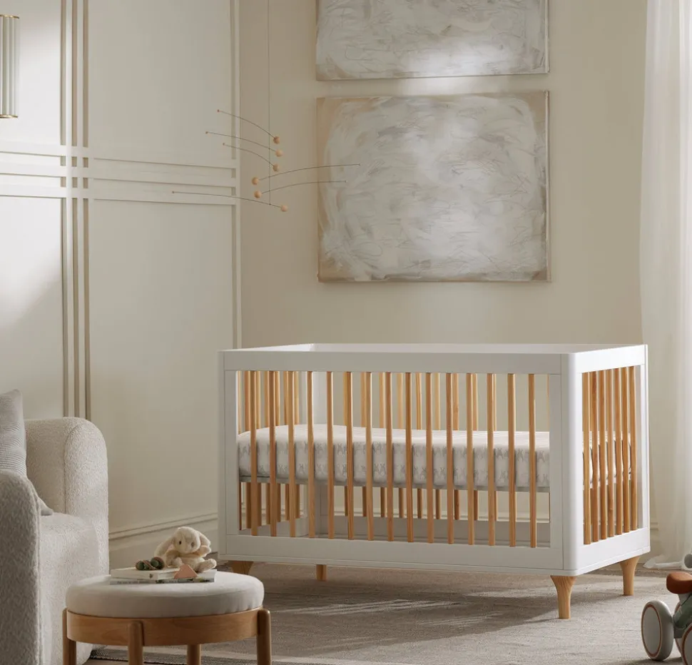 Signature Hemmed Fitted Crib Sheet in Cottontail