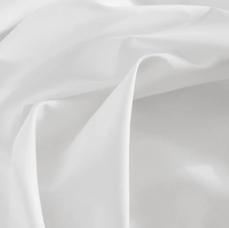 Signature Hemmed Sheet Set in White