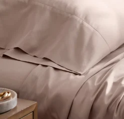 Signature Hemmed Sheet Set in Dusty Rose