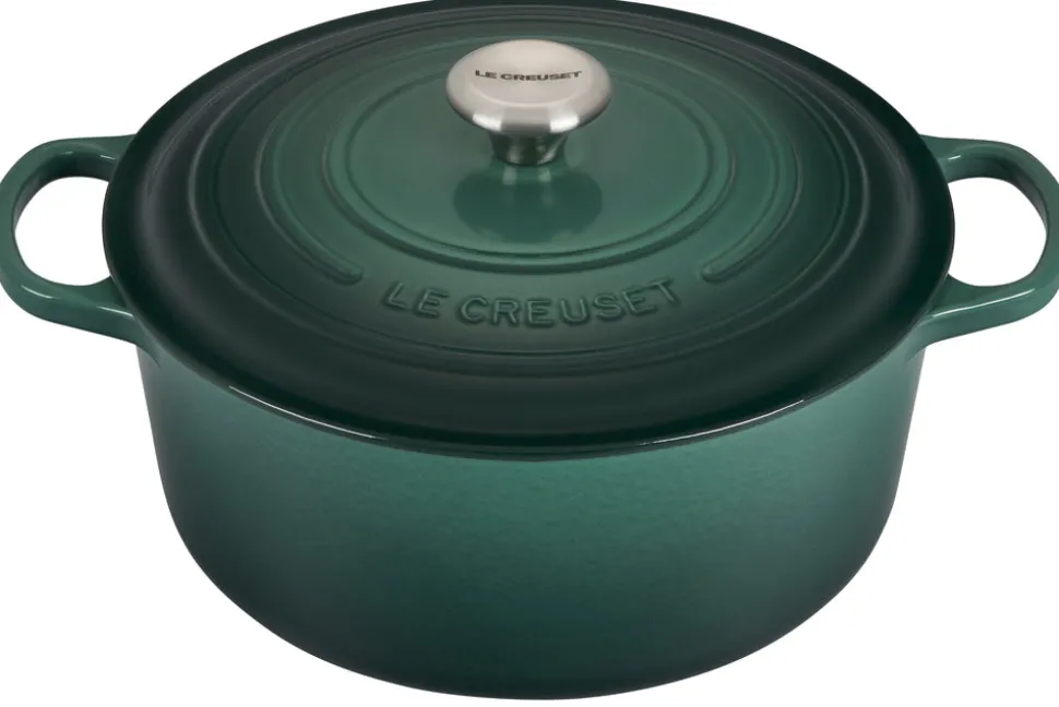 Signature Round Dutch Oven in Artichaut