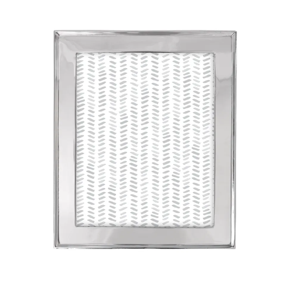 Signature 8x10 Engravable Frame