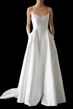Silk Mikado Gown | STYLE 074