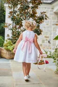 Sleeveless Formal Dress in Special Occasion White