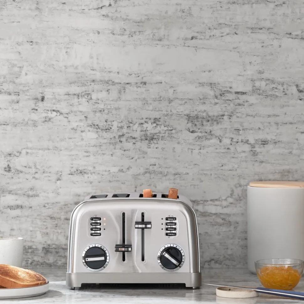 4-Slice Metal Classic Toaster