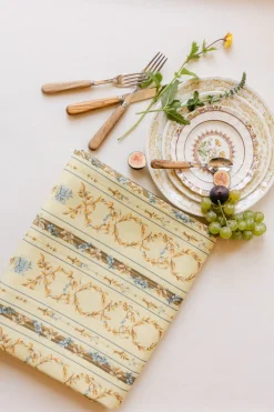 Sole Tablecloth