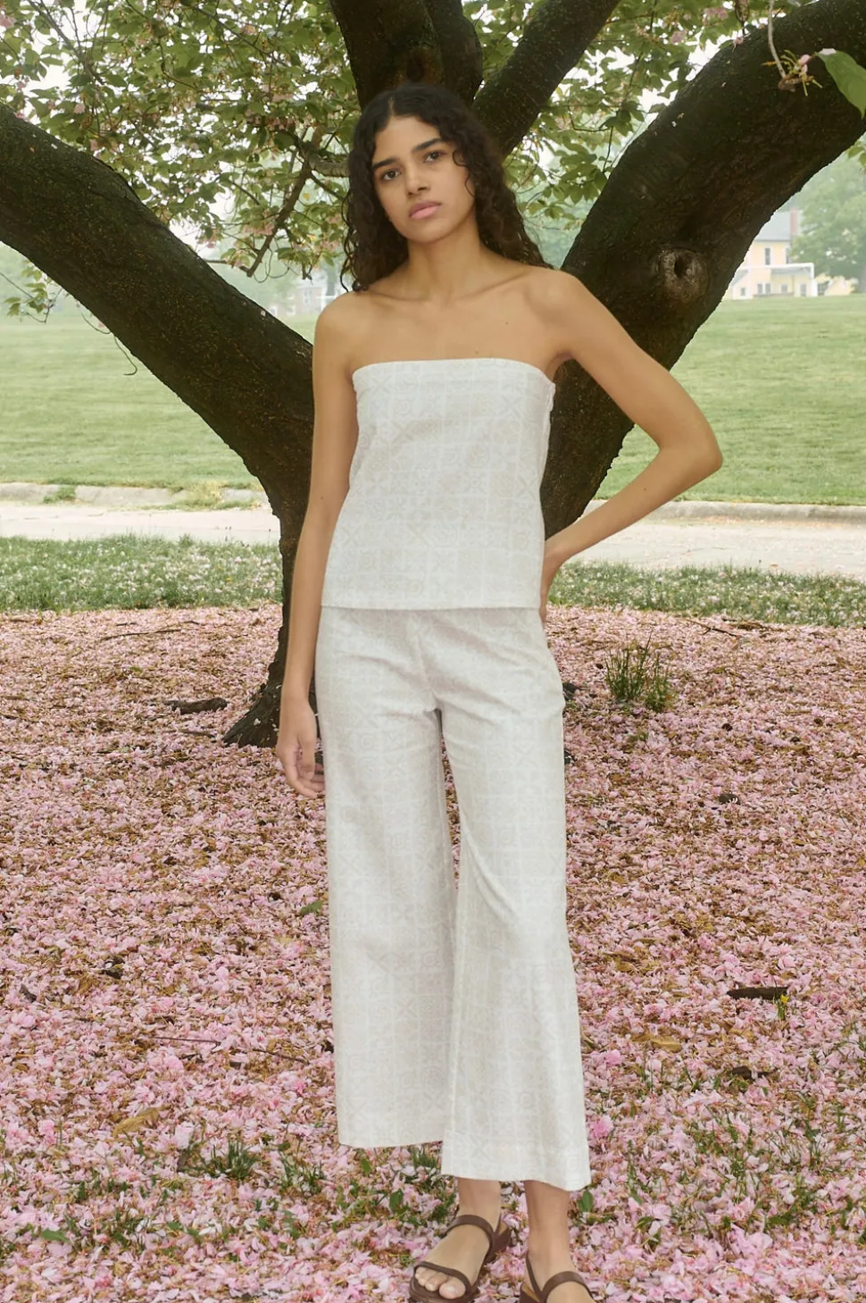 Strapless Top in White with Beige Checkerboard
