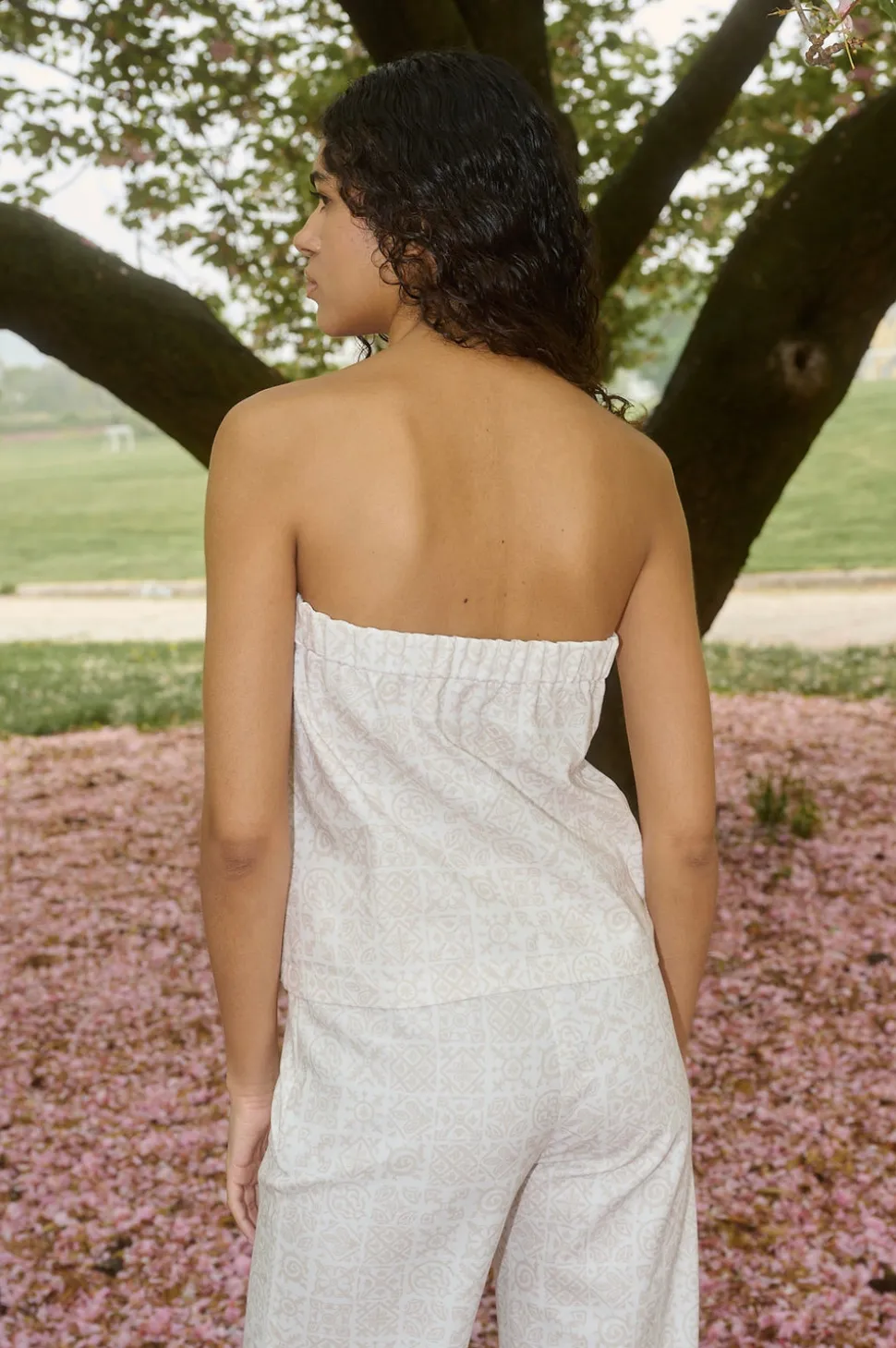Strapless Top in White with Beige Checkerboard