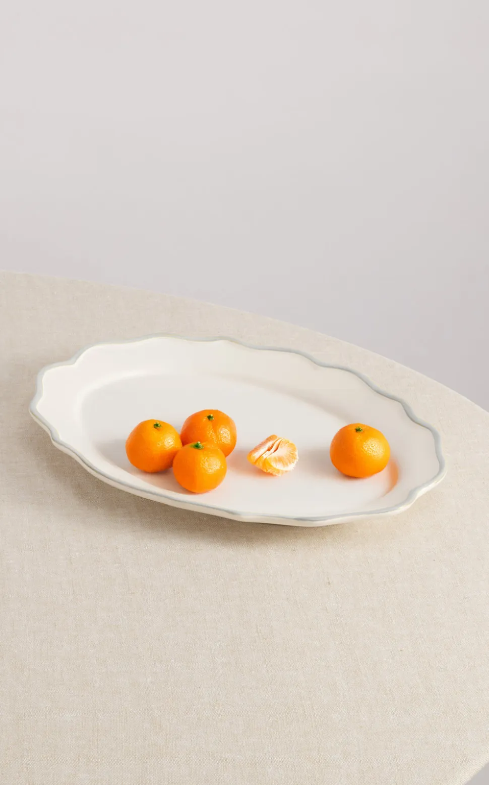 Sylvia Oval Platter 15.5"