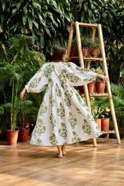 Taj Maxi Dress in Green Flower