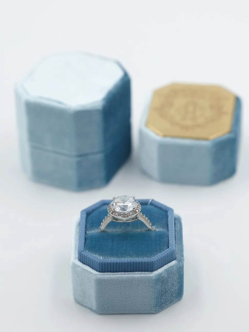 The Cardiff Bevel Single