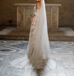 The Classic 2.0 Silk Tulle Wedding Veil