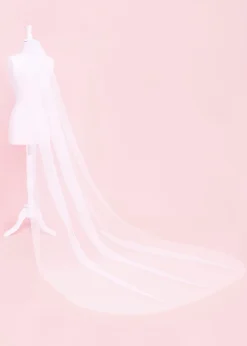 The Classic Silk Tulle Wedding Veil