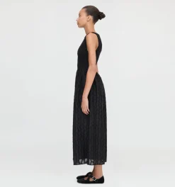 The Cosima Nap Dress in Black Fil Coupe