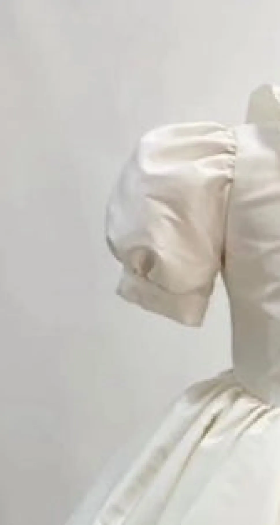 The Diana in Egg Shell White