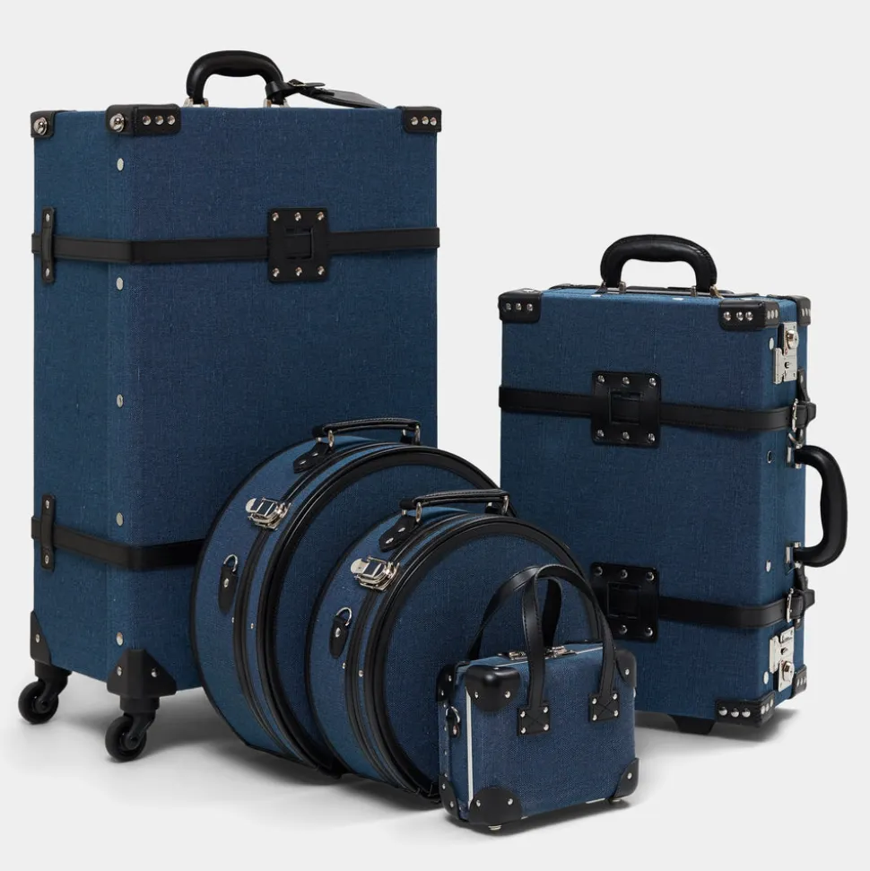 The Editor in Navy Check In Spinner