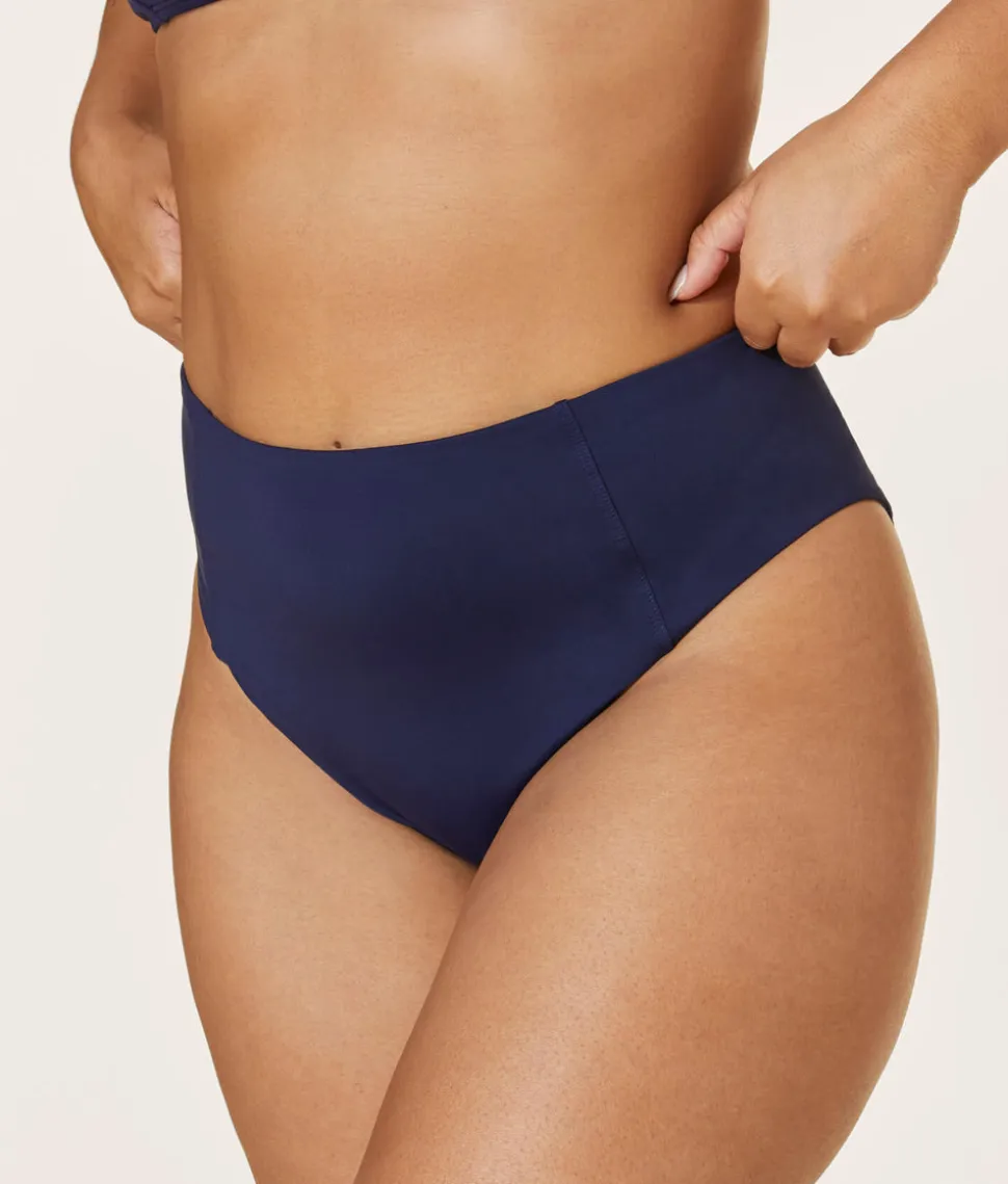 The High Waisted Bottom in Flat