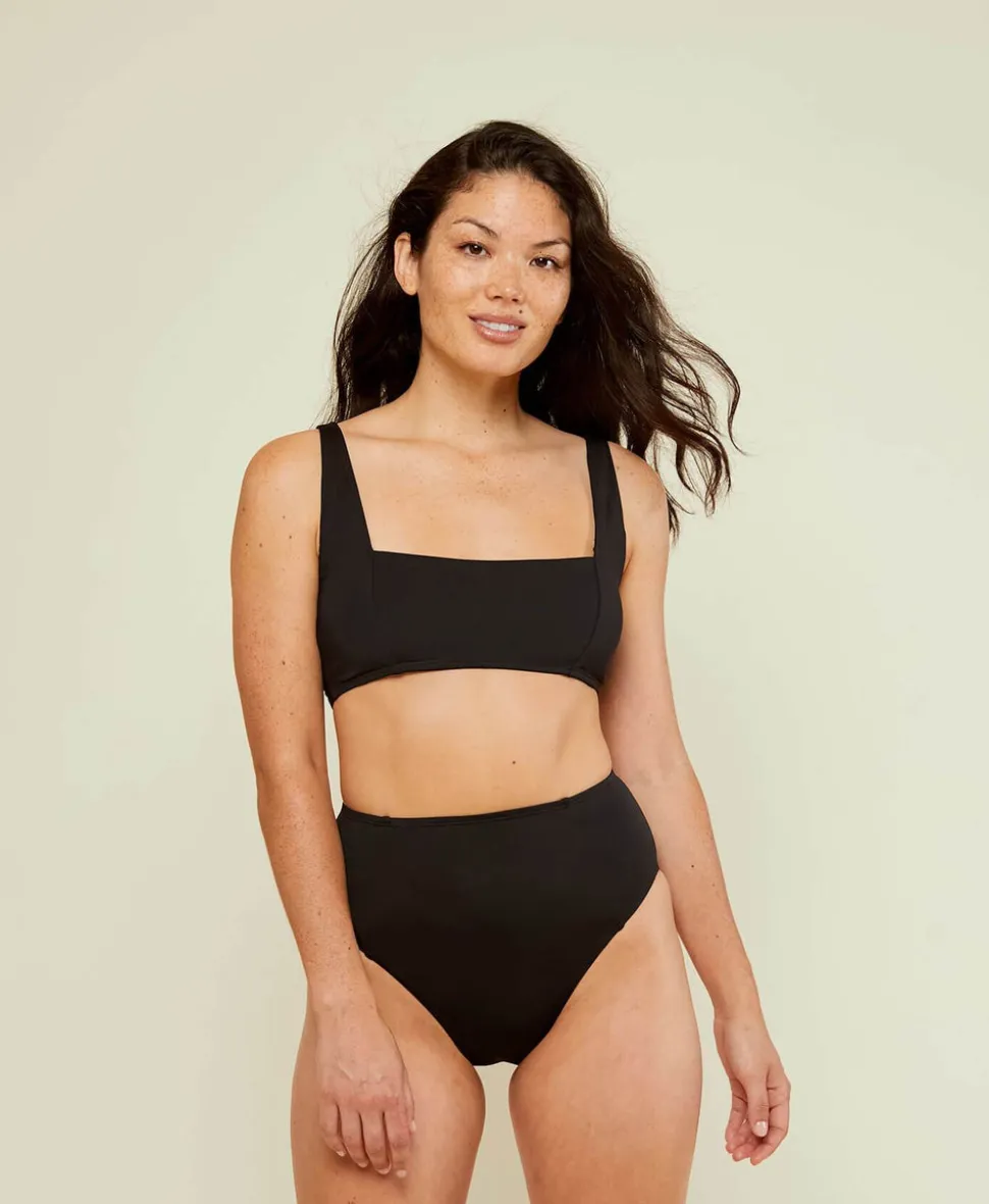 The High Waisted Bottom in Flat