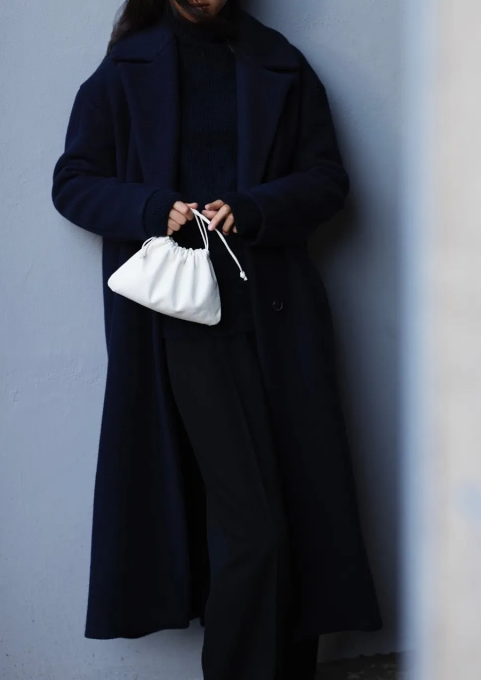 The Pouch in Bianco