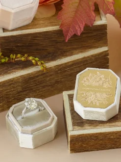 The Stella Bevel Single