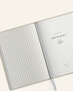 The Wedding Planner Hardback