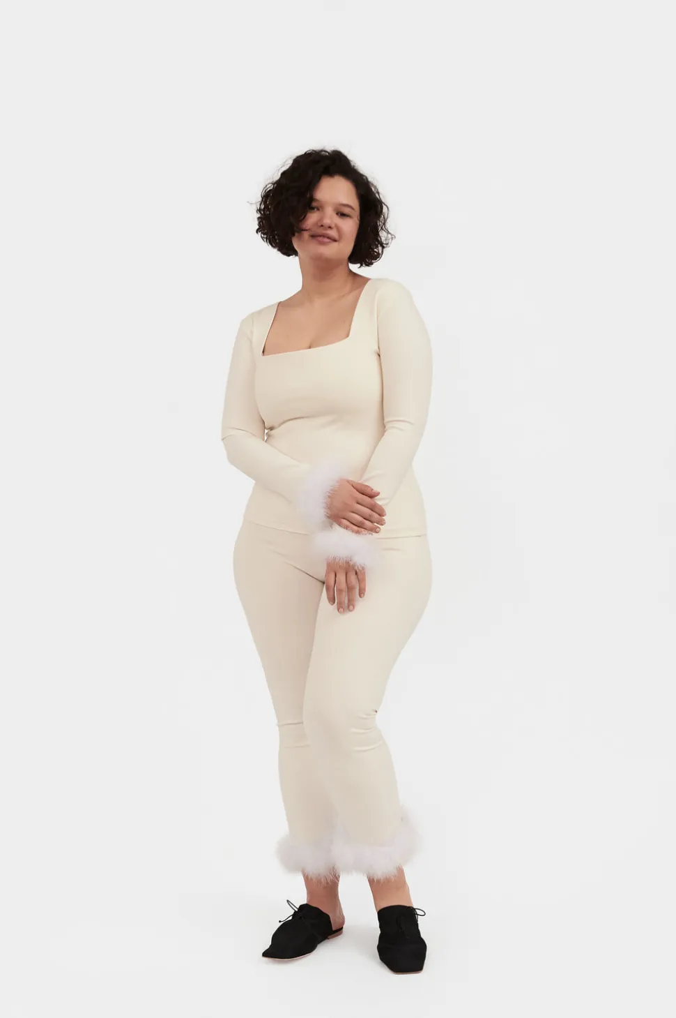 The Weekend Chic Set with Leggings in White