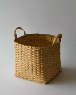 Throw Basket
