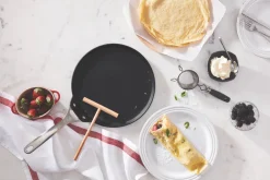 Toughened Nonstick PRO 11" Crepe Pan with Rateau