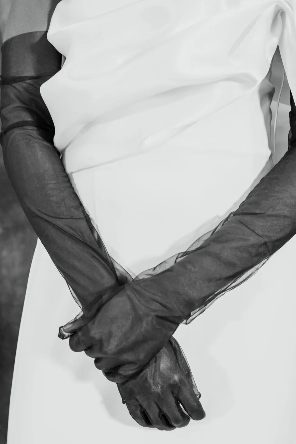 Tulle Opera Gloves