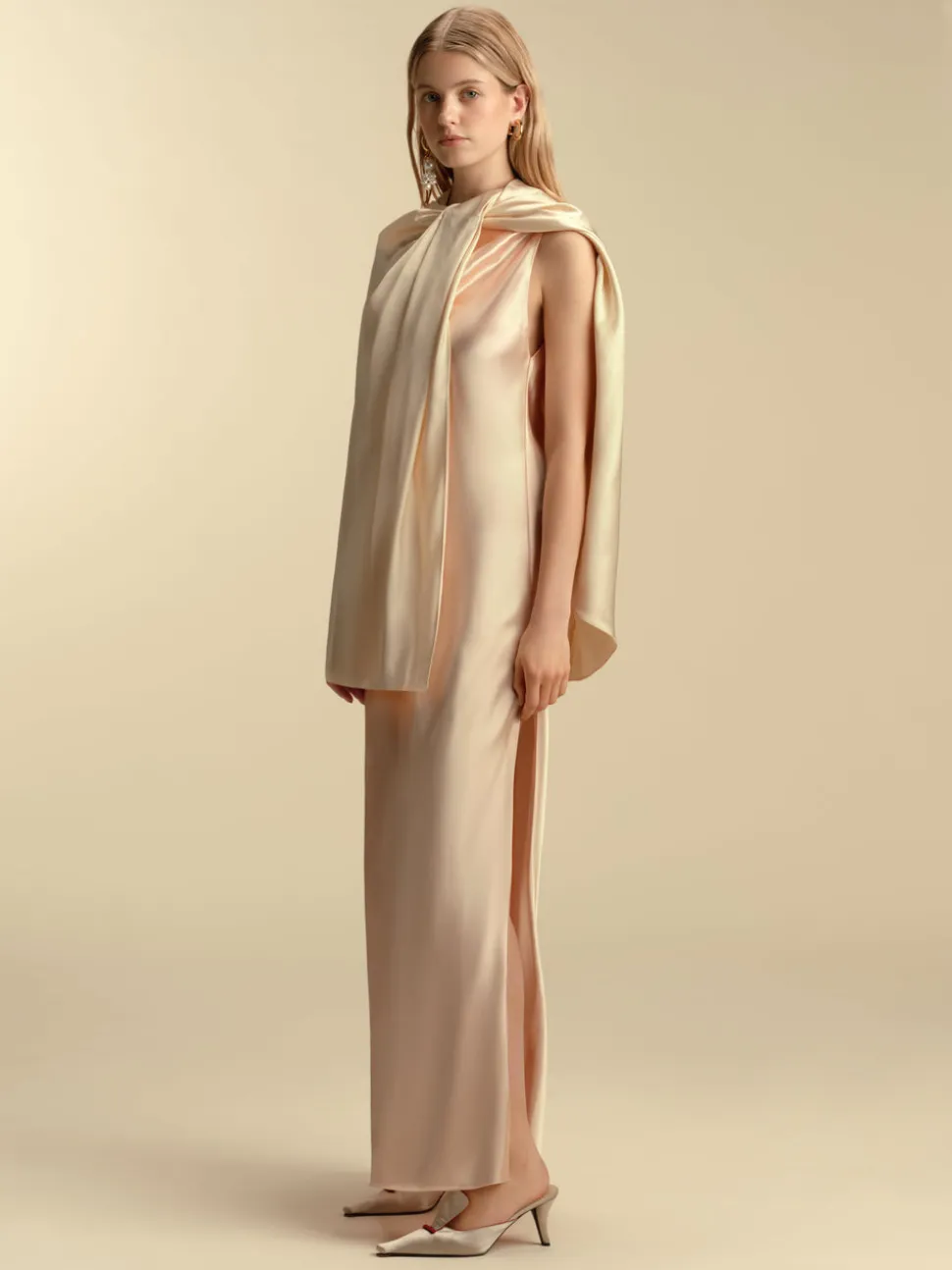 Twist Capelet in Champagne