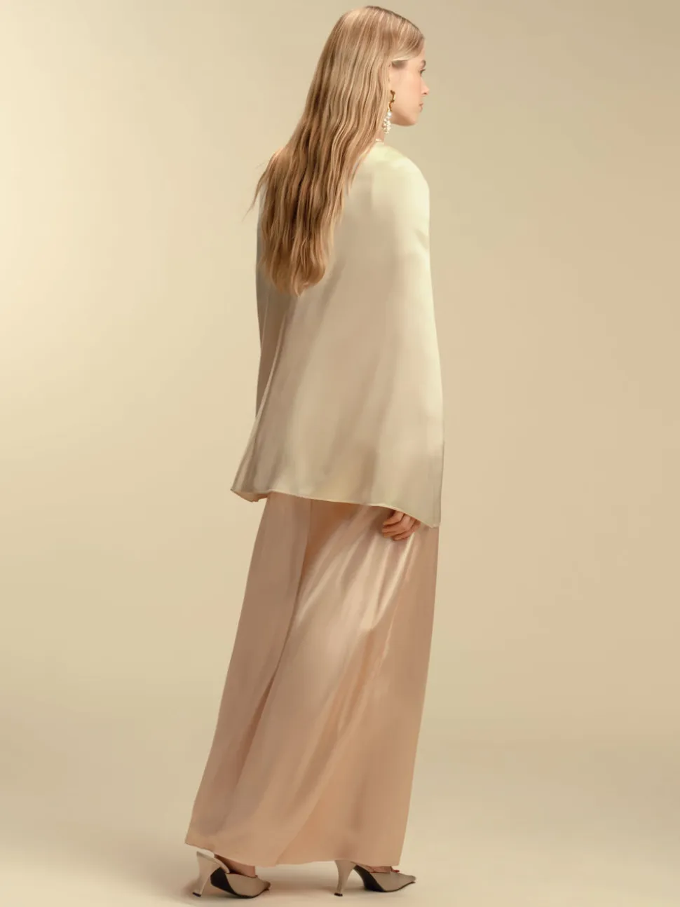 Twist Capelet in Champagne