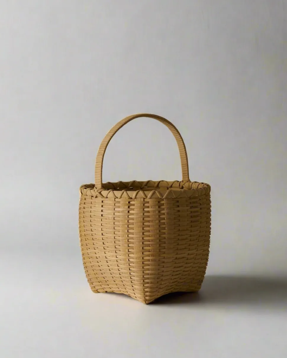 Underwater Hand Basket Large