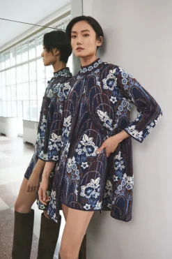 Vicky Jacket in Fontaine Navy