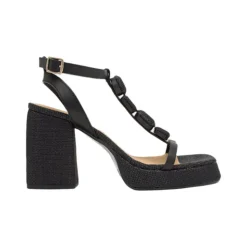 Vitto in Black