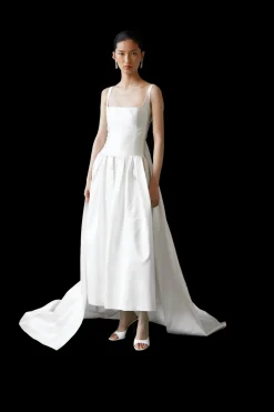 Watteau Train | STYLE 135