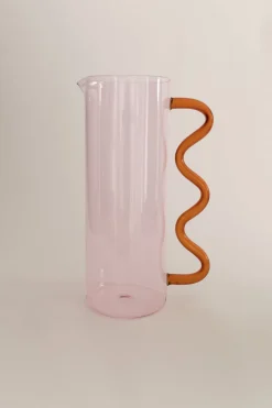 Wave Pitcher